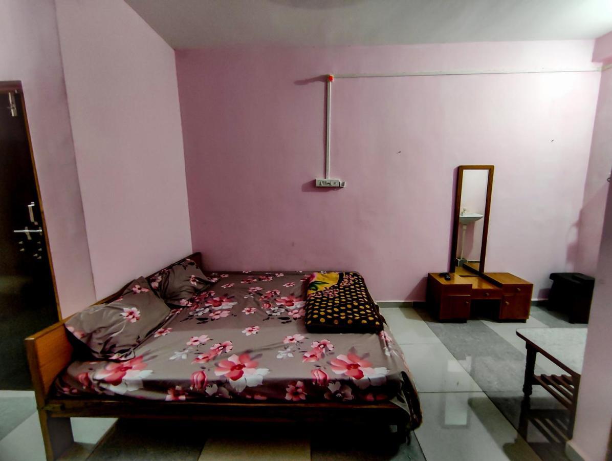 Krishna Homestay Garudeshwar Buitenkant foto
